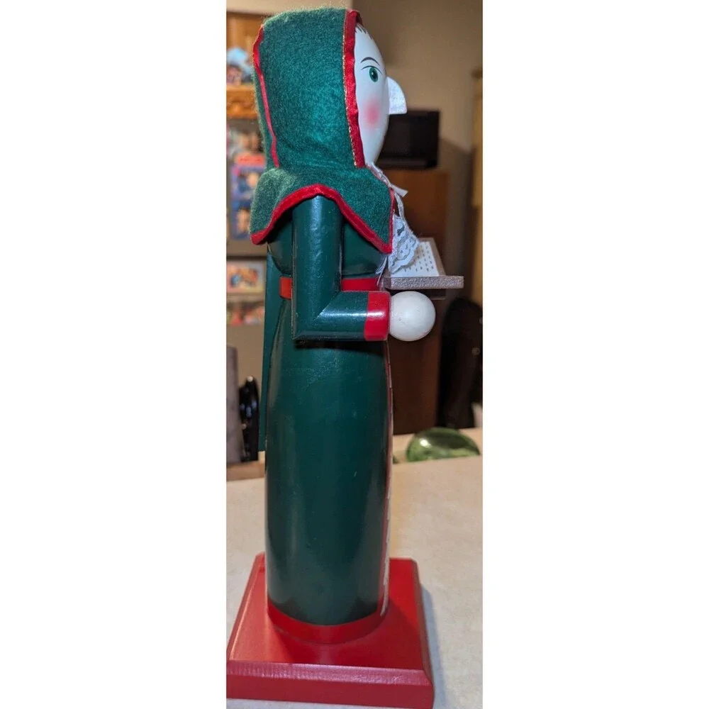 Caroler Nutcracker Target 2006 Limited Ed Christmas Decor 13.5” Green